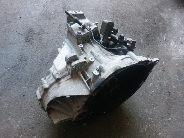 bontott FORD S-MAX Váltó (Mechanikus)
