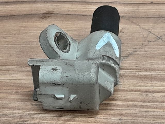 bontott FORD S-MAX Vezérműtengely Fordulatszám Jeladó