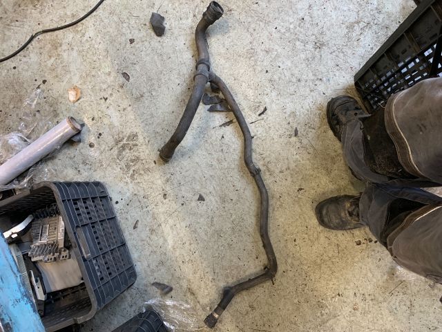 bontott FORD S-MAX Vízcső