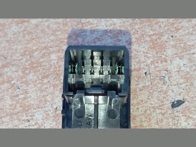 bontott FORD S-MAX Ablakemelő Kapcsoló (Pozíciófüggetlen)