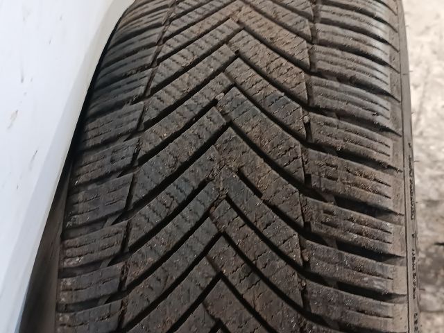 bontott FORD S-MAX Alufelni Gumival (1 db)