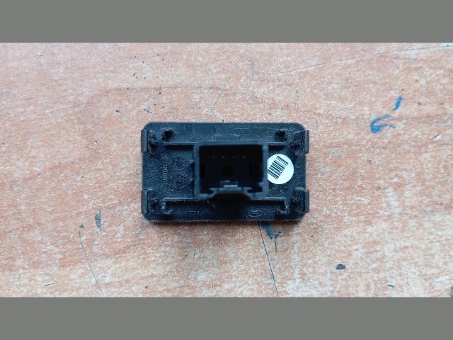 bontott FORD S-MAX AUX Csatlakozó