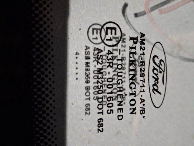 bontott FORD S-MAX Bal A Oszlop Oldalablak Üveg