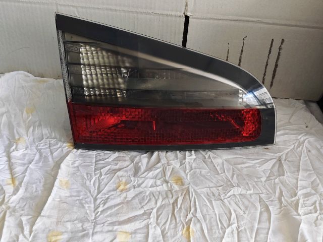 bontott FORD S-MAX Bal Belső Hátsó Lámpa