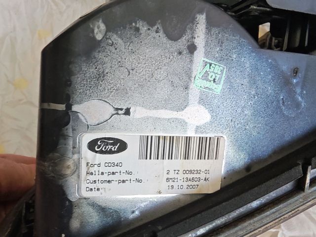 bontott FORD S-MAX Bal Belső Hátsó Lámpa