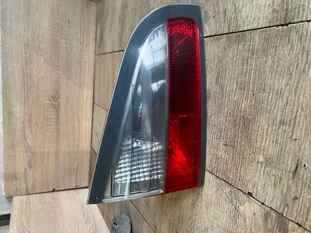 bontott FORD S-MAX Bal Belső Hátsó Lámpa