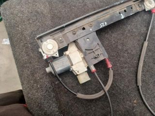 bontott FORD S-MAX Bal első Ablakemelő Szerkezet (Elektromos)