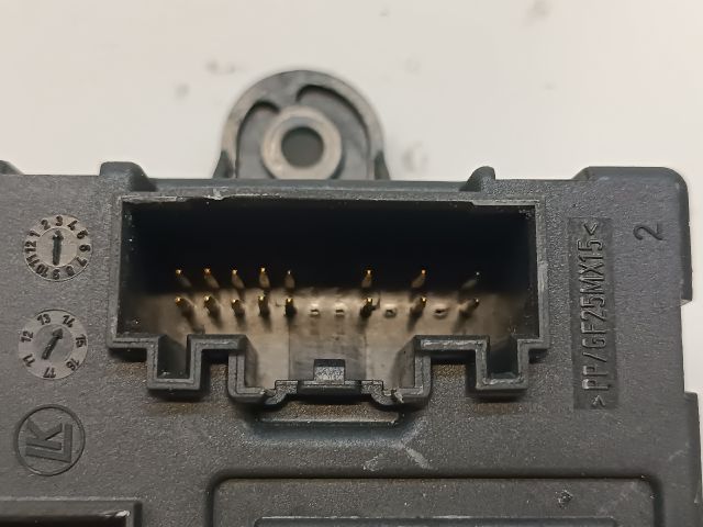 bontott FORD S-MAX Bal első Ajtó Vezérlőegység