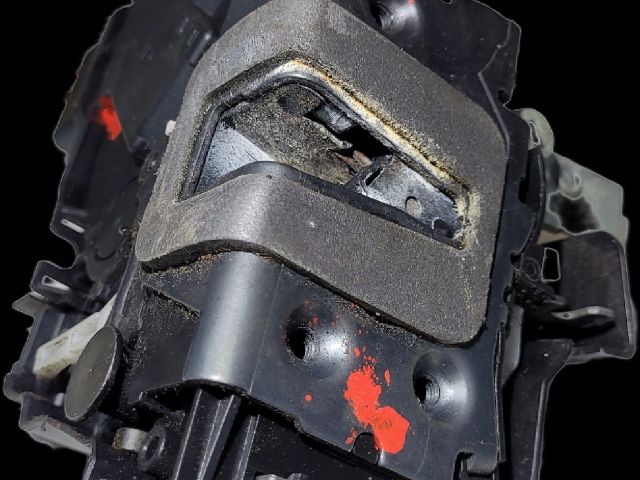 bontott FORD S-MAX Bal első Ajtózár