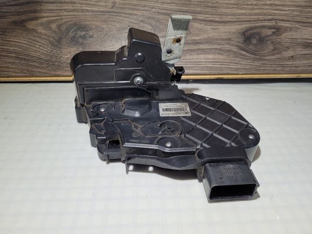 bontott FORD S-MAX Bal első Ajtózár