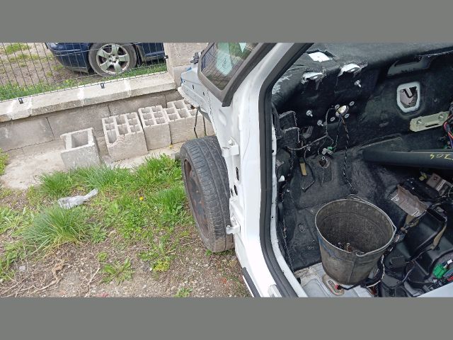 bontott FORD S-MAX Bal első Negyed Karosszéria Csomag