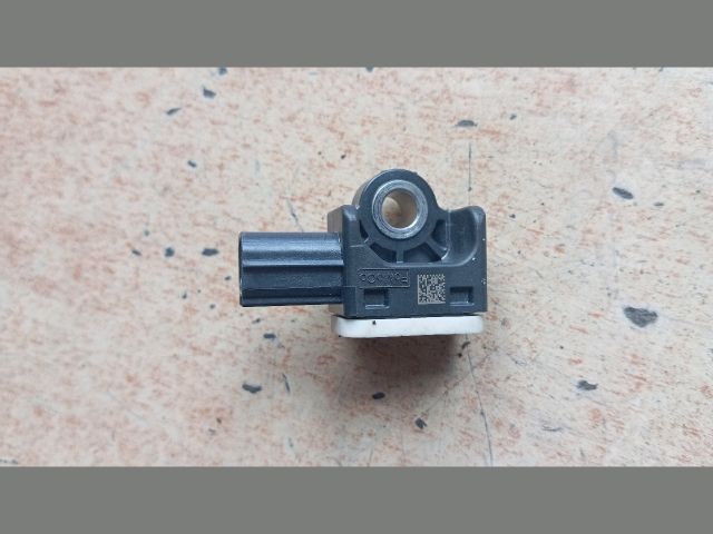 bontott FORD S-MAX Bal első Oldal Ütközés Érzékelő