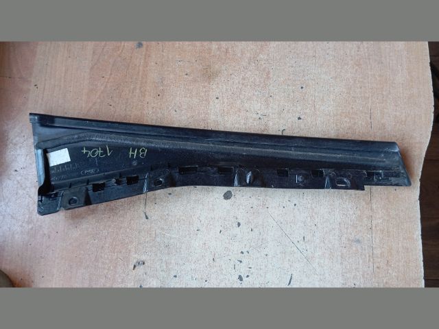 bontott FORD S-MAX Bal hátsó Ajtó Díszléc