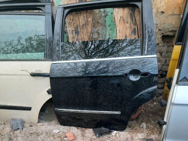 bontott FORD S-MAX Bal hátsó Ajtó (Részeivel)