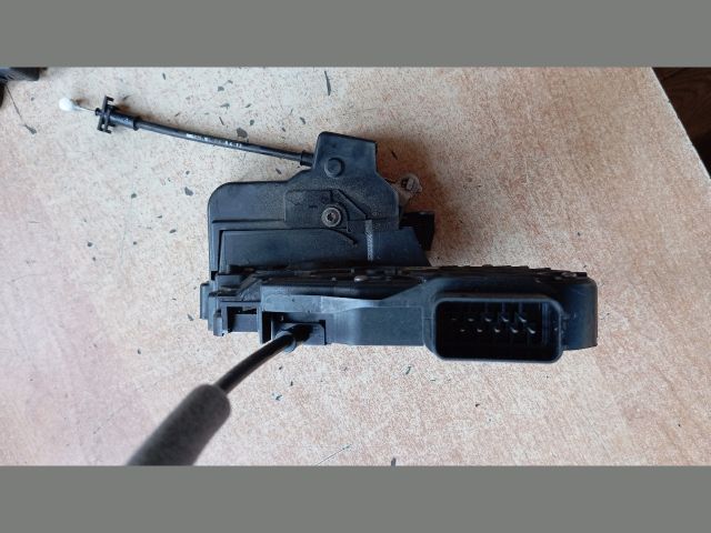 bontott FORD S-MAX Bal hátsó Ajtózár