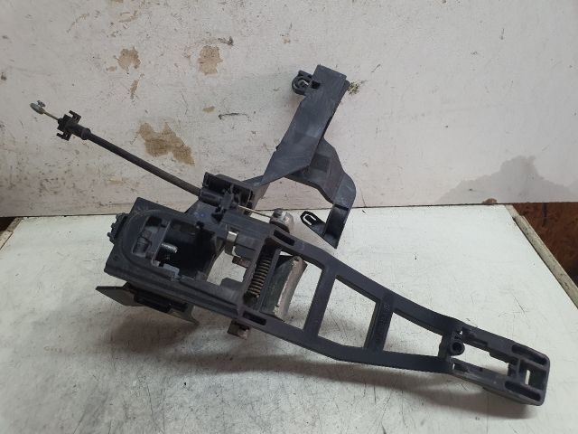 bontott FORD S-MAX Bal hátsó Külső Kilincsfészek