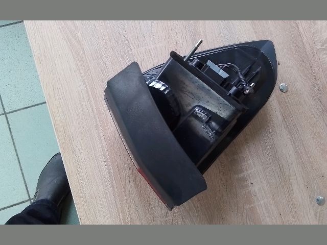 bontott FORD S-MAX Bal Hátsó Lámpa