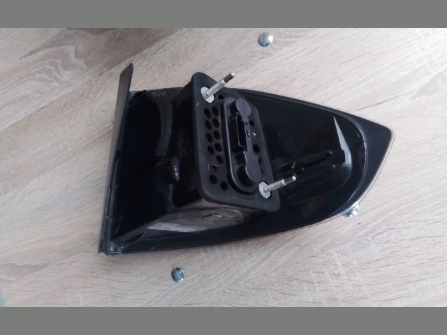 bontott FORD S-MAX Bal Hátsó Lámpa