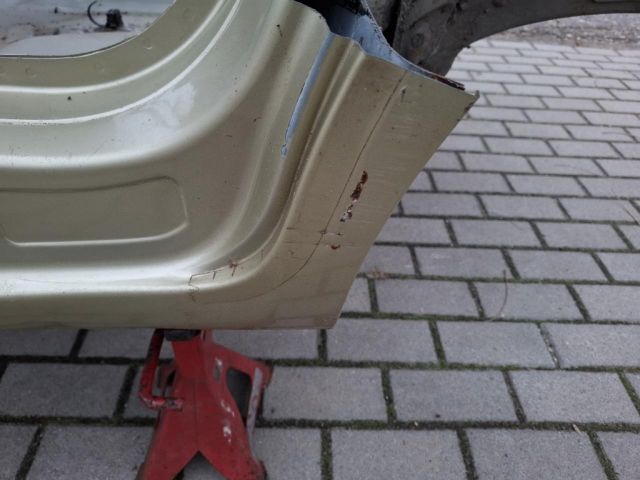 bontott FORD S-MAX Bal Küszöb