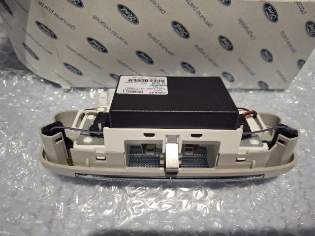 bontott FORD S-MAX Beltér Világítás Első