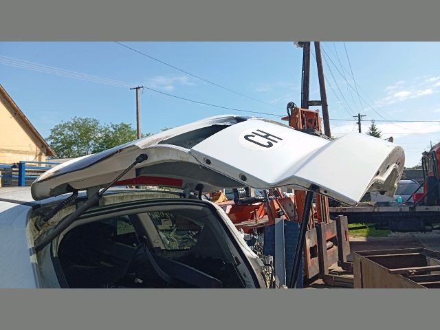 bontott FORD S-MAX Csomagtérajtó (Üres lemez)