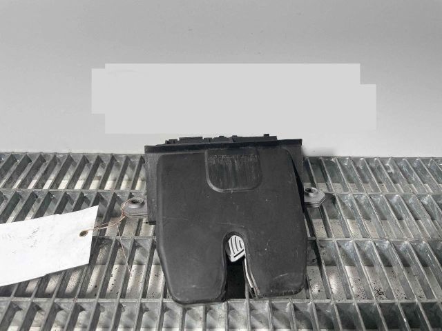 bontott FORD S-MAX Csomagtérajtó Ütköző