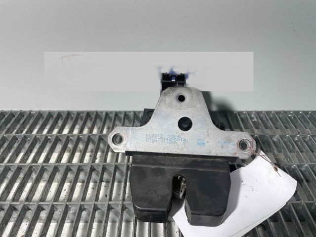 bontott FORD S-MAX Csomagtérajtó Ütköző