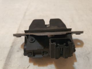 bontott FORD S-MAX Csomagtérajtó Zárszerkezet