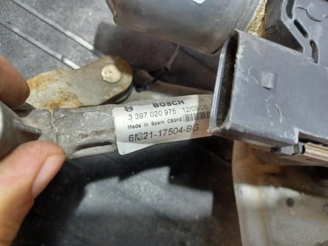 bontott FORD S-MAX Első Ablaktörlő Szerkezet