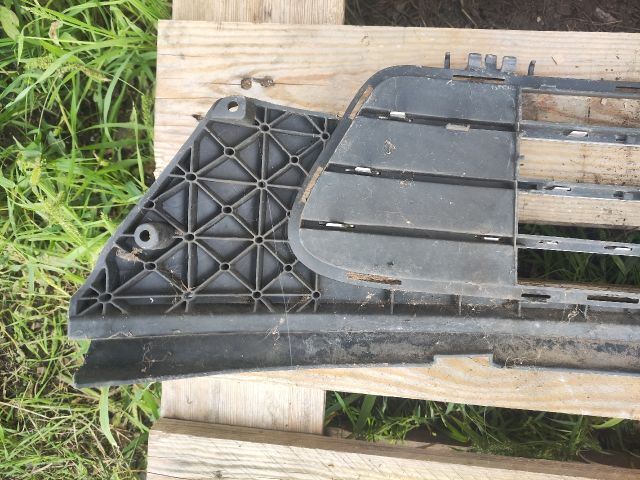 bontott FORD S-MAX Első Lökhárító Alsó (Műanyag)