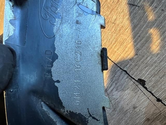 bontott FORD S-MAX Első Lökhárító Jobb Díszrács