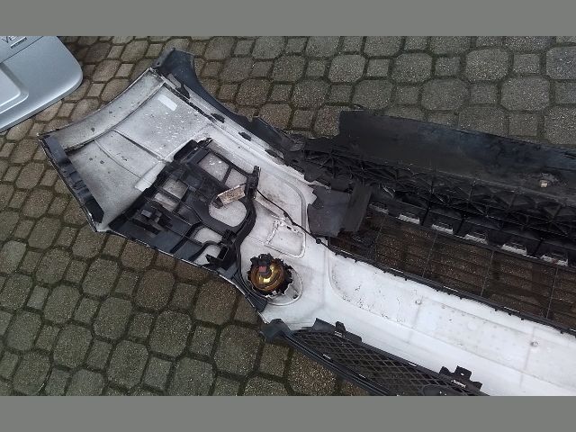 bontott FORD S-MAX Első Lökhárító (Részeivel)