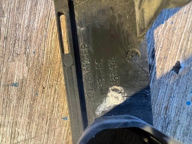 bontott FORD S-MAX Első PDC Tartó