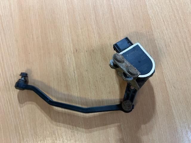 bontott FORD S-MAX Első Xenon Szintszabályzó Jeladó