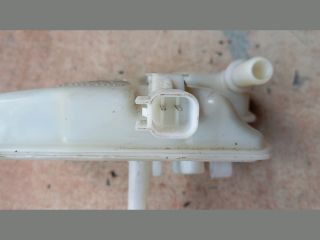 bontott FORD S-MAX Fékfolyadék Tartály