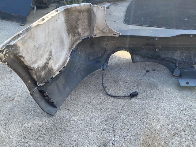 bontott FORD S-MAX Hátsó Lökhárító (Részeivel)