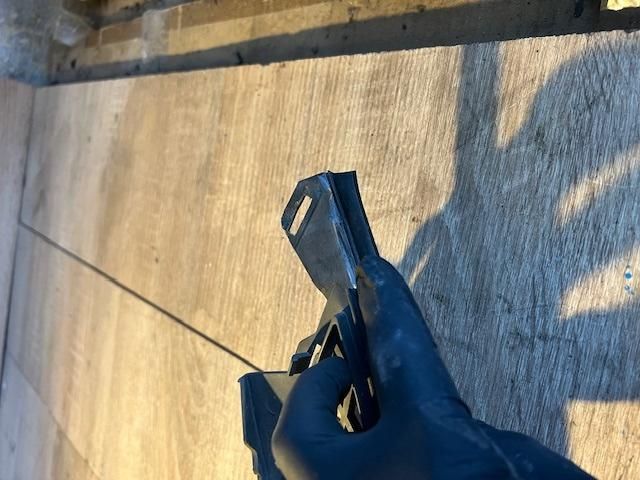 bontott FORD S-MAX Hűtőrács