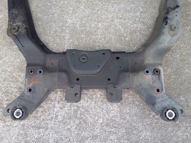 bontott FORD S-MAX II Első Bölcső