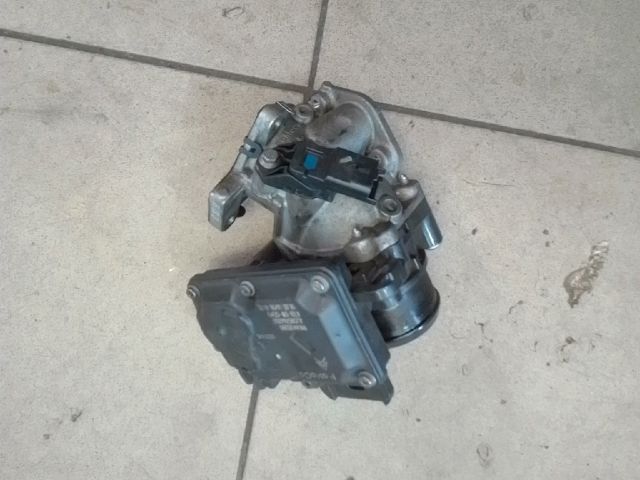 bontott FORD S-MAX II Fojtószelep (Elektromos)