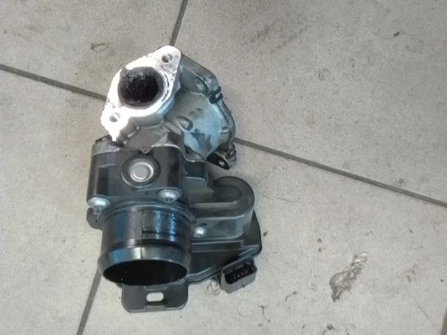 bontott FORD S-MAX II Fojtószelep (Elektromos)