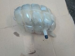 bontott FORD S-MAX II Kiegyenlítő Tartály