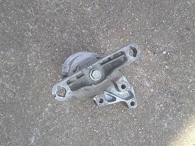 bontott FORD S-MAX II Motor Tartó Bak (Fém)