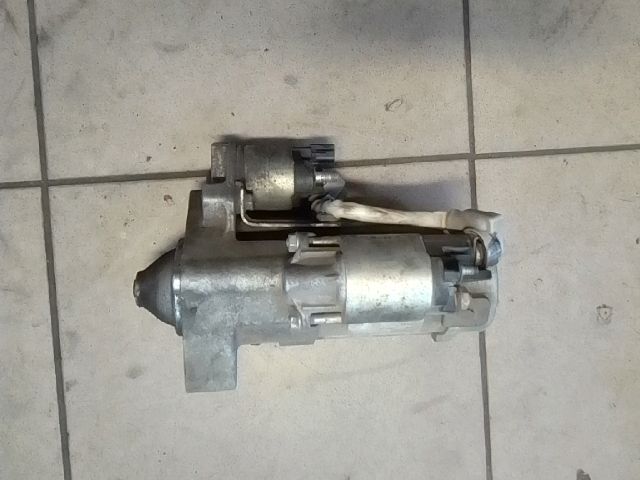 bontott FORD S-MAX II Önindító