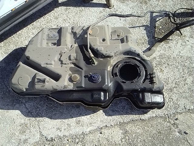 bontott FORD S-MAX II Tank