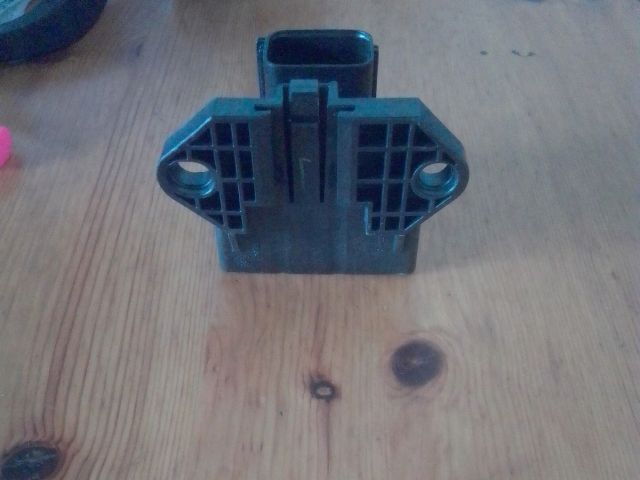 bontott FORD S-MAX II Üzemanyag Szivattyú Relé