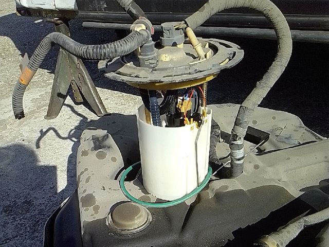 bontott FORD S-MAX II Üzemanyag Szivattyú