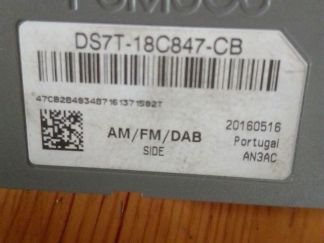 bontott FORD S-MAX II Antenna Erősítő