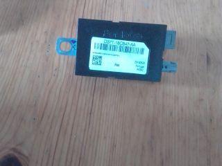 bontott FORD S-MAX II Antenna Erősítő