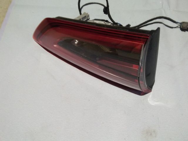 bontott FORD S-MAX II Bal Belső Hátsó Lámpa