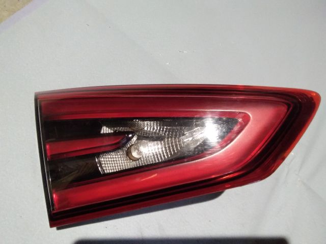 bontott FORD S-MAX II Bal Belső Hátsó Lámpa